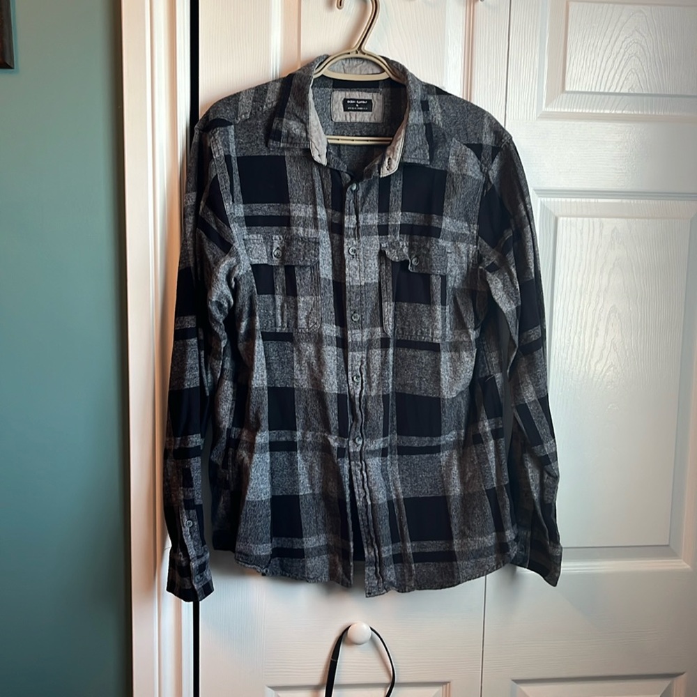 Men’s Casual Button Up Shirt